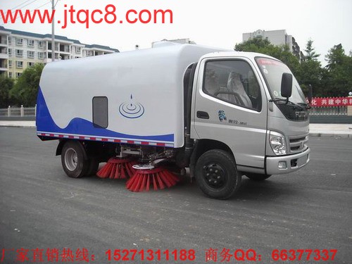 掃路車又名道路清掃車