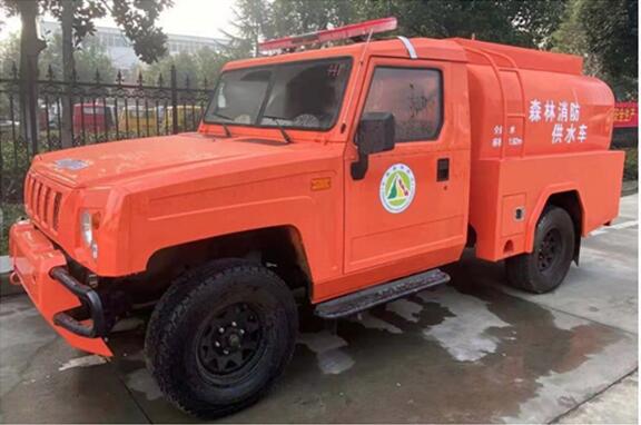 ������ʿ4X4�ɭ��������ˮ܇