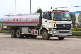 歐曼后八輪雙橋化工液體運(yùn)輸車(BJ5257)